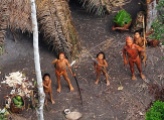 Tribu no contactada del Peru